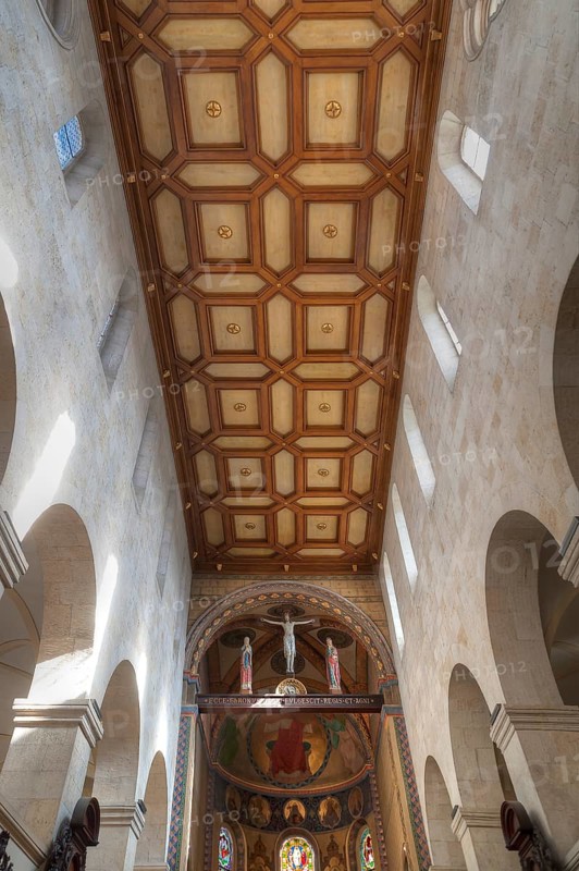Ceiling and chancel of the High Romanesque church, Schottenkloster Sankt Jakob, Regensburg, Upper Palatinate, Bavaria, Germany, Europe