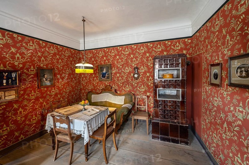 Living room with furnishings around 1900, baker's house built in 1793, today Häckermueum, Mittelstraße 34, Gärtnerstadt, Bamberg, Upper Franconia, Bavaria, Germany, Europe