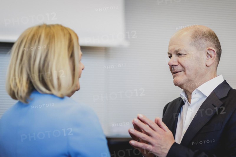 (R-L) Olaf Scholz (SPD), Federal Chancellor, and Nancy Faeser (SPD), Federal Minister of the Interior and Home Affairs, pictured in front of the parliamentary group meeting of the SPD parliamentary group in Berlin, 23 April 2024