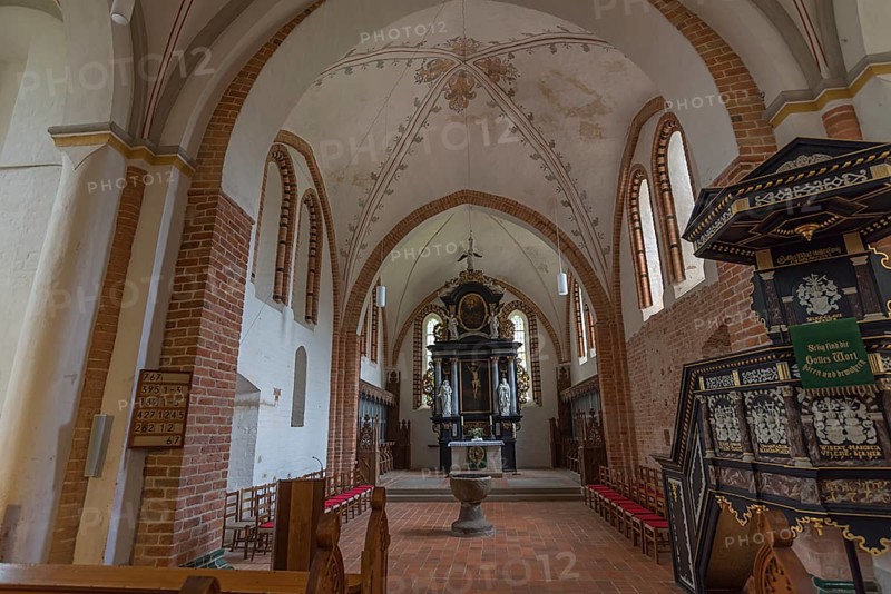 Interior of St Mary's Church, Brick Gothic, at the back the 18th century Baroque altar, on the right the Renaissance pulpit from 1587, Klütz, Mecklenburg-Western Pomerania, Germany, Europe