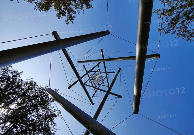 View of the artwork Needel Tower II by Kenneth Snelson, Tensegrity, Sculpture Park, Otterlo, De Hoge Veluwe, Netherlands