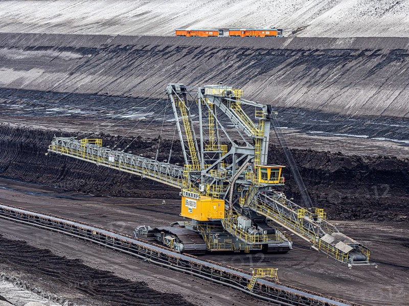 Brown coal mining operations at Welzow Süd, one of the largest operational German open cast brown coal lignite mines near Cottbus, Brandenburg, Germany, Europe