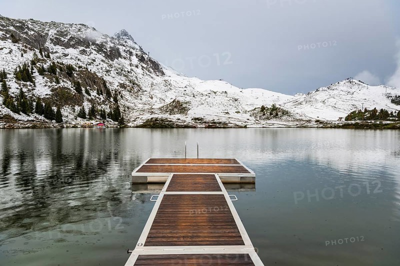 Bettmersee, mountain lake, alpine, bathing, swimming, footbridge, wooden footbridge, tranquillity, wellness, cold, winter, snow, tourism, Bettmeralp, Valais, Switzerland, Europe