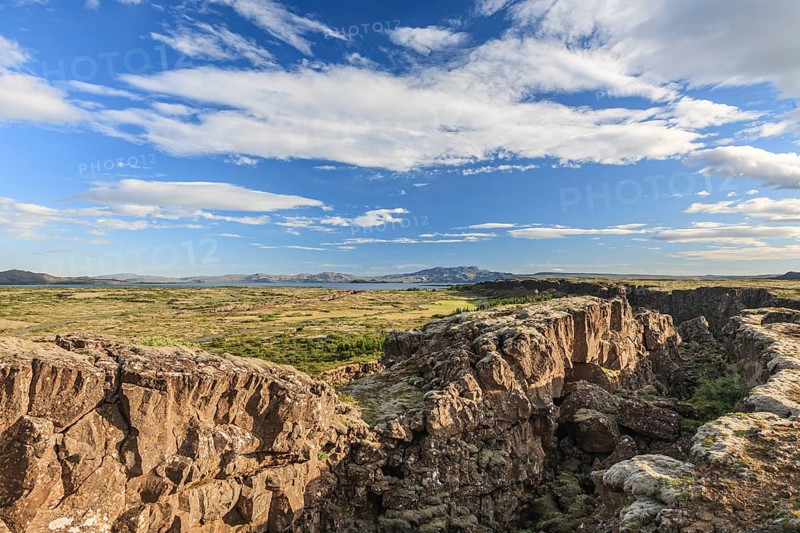 Lava fields, tectonic plates, continental plates, crevasses and canyons, summer, sunny, Thingvellir National Park, Golden Circle, Southwest Iceland, Iceland, Europe
