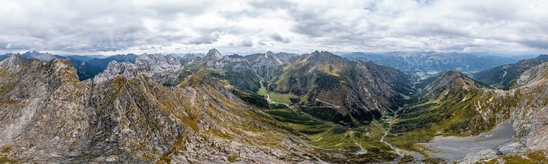 Aerial view, Alpine panorama, Raudenspitze and Carnic High Trail, Carnic Main Ridge, Carnic Alps, Carinthia, Austria, Europe