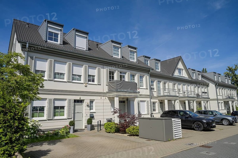 Terraced housing estate, In den Leonorengärten, Lankwitz, Steglitz-Zehlendorf, Berlin, Germany, Europe