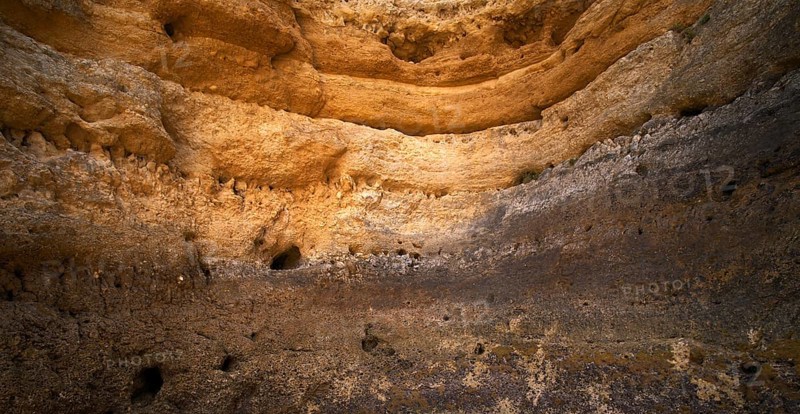 Shell limestone, geological rock strata, beach, Praia do Camilo, Lagos, cliffs, Atlantic Ocean, Algarve, Portugal, Europe