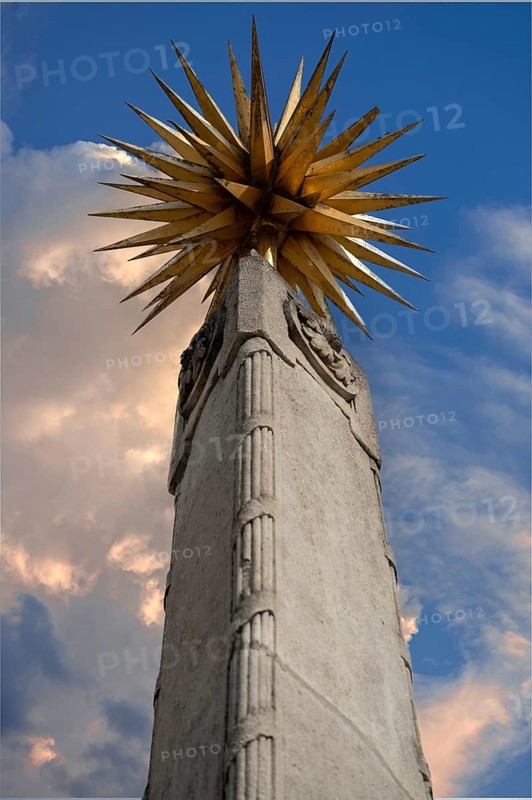 Star on the Luitpold Fountain, Market Square, Kulmbach, Upper Franconia, Bavaria, Germany, Europe