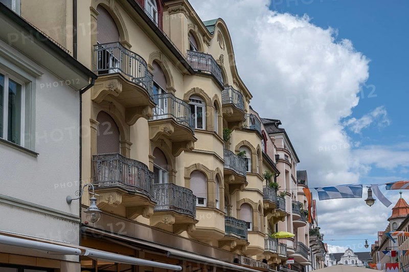 Former Hotel Krosse, now a residential and commercial building, built in Baroque Art Nouveau style in 1907-08, Bad Kissingen, Lower Franconia, Bavaria, Germany, Europe