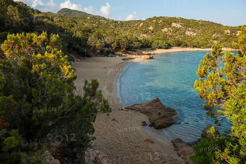 Lonely beach with granite rocks, Spiaggia Poltu Ittellu, Capo Ceraso, near Olbia, Sardinia, Italy, Europe