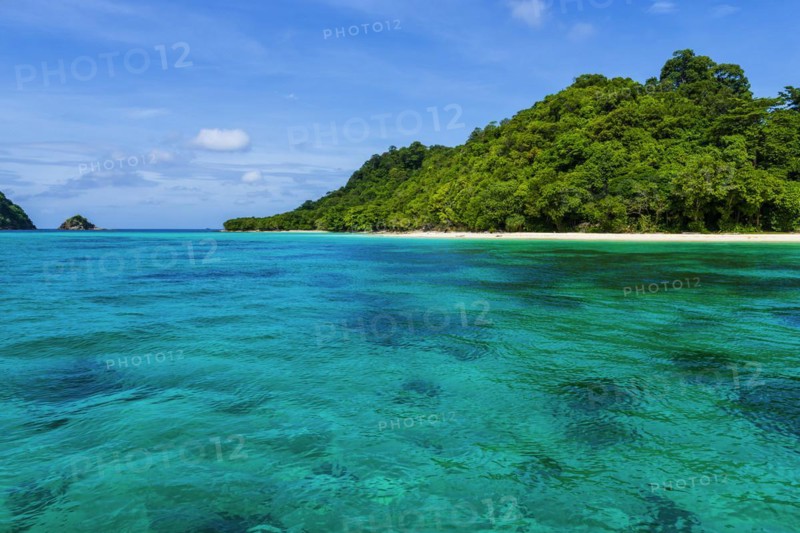 Turquoise sea off the island of Ko Rot Yai, ocean, Andaman Sea, lonely, uninhabited, water, snorkelling, snorkelling holiday, holiday, travel, tourism, dream holiday, holiday paradise, sun, sunny, climate, beautiful weather, blue sky, landscape, coastal landscape, rainforest, paradise, paradisiacal, exotic, nobody, empty, holiday cliché, idyllic, nature, natural landscape, untouched, tropical, tropics, Asian, Thailand, Asia