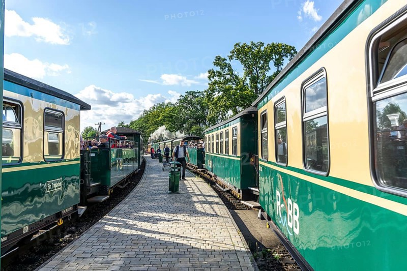 The historic steam train connection with the narrow-gauge train called the Rasenden Roland, the Rügensche BäderBahn, RüBB, here the Sellin Ost station, runs from Lauterbach Mole, Putbus, Binz, Sellin, Baabe to Göhren, Mecklenburg-Vorpommern, Germany, Europe