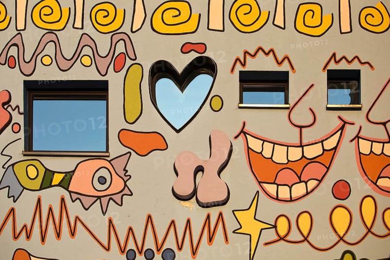 Happy Rizzi House, designed by the artist James Rizzi in pop art paintings, detail of the façade, Braunschweig, Lower Saxony, Germany, Europe