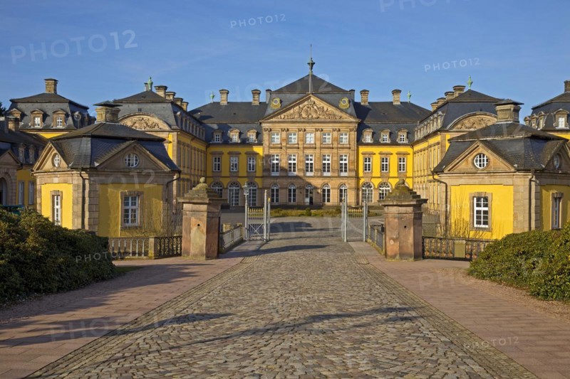 Arolsen Residential Palace with the guardhouses of the court, baroque palace, Bad Arolsen, Hesse, Germany, Europe