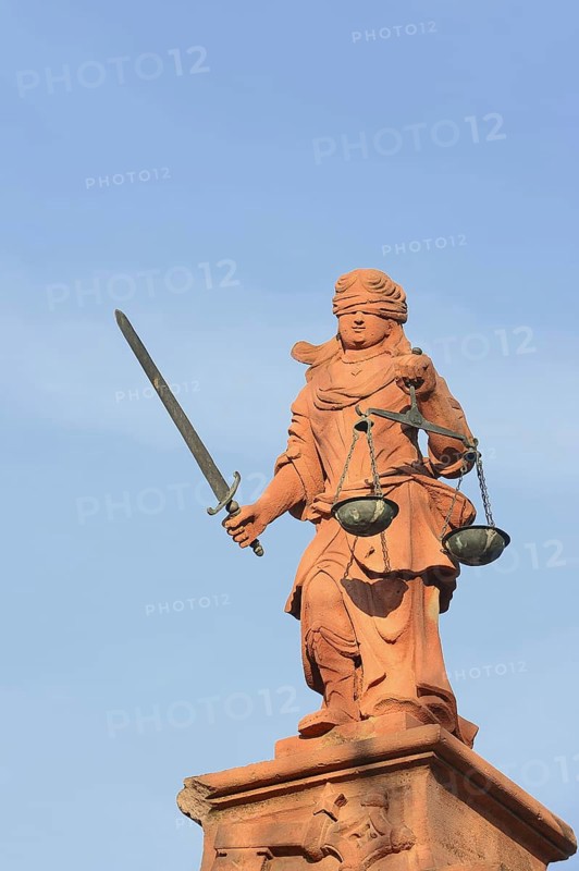 Statue of Justitia on the Fountain of Justice, Justitia Fountain, Worms, Rhineland-Palatinate, Germany, Europe