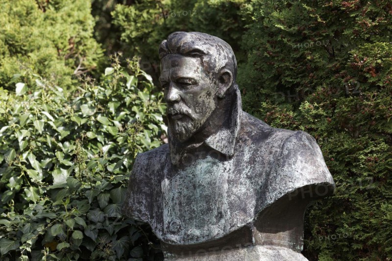 Chekhov monument from 1992, bronze bust, Kurpark Badenweiler, Black Forest, Markgräflerland, Baden-Württemberg, Germany, Europe