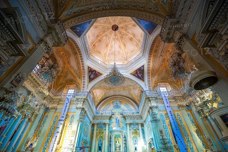 Guanajuato, Mexico-17 April, 2019: Interiors Basilica of Our Lady of Guanajuato (Basílica de Nuestra Senora de Guanajuato)