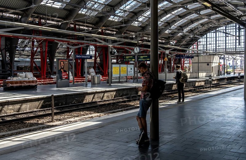 S-Bahn, platform and construction work at Berlin Ostbahnhof, Friedrichshain, Berlin, Germany, Europe