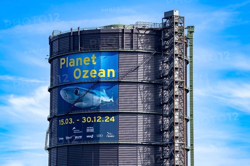 Plante Ozean exhibition in the Gasometer in Oberhausen, the world's oceans in their fragile beauty are the focus of the new exhibition, large-format photos, exhibits including a whale skeleton and an immersive large-scale video and sound installation, The Wave, on a 40 metre high screen measuring over 1000 square metres in total, Rhine-Herne Canal, Oberhausen, Germany, Europe