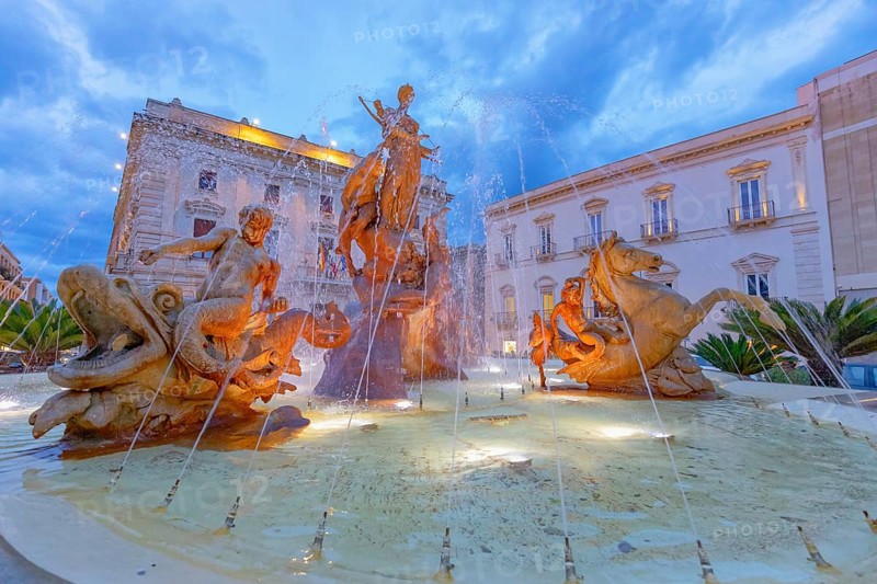 Diana fountain, Ortygia, Syracuse, Sicily, Italy, Europe
