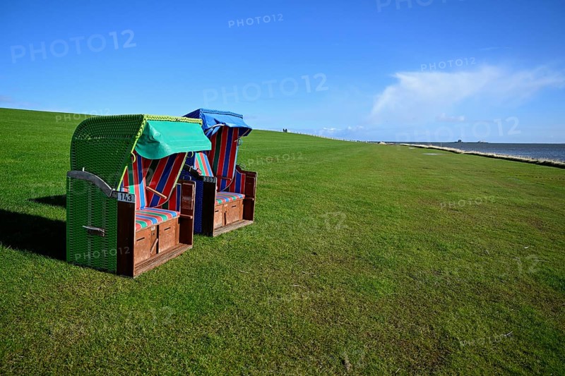 Beach chairs on the island of Pellworm, Schleswig-Holstein Wadden Sea National Park, North Frisia, Germany, Europe