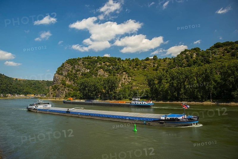 Cargo ships, Loreley rock above the Rhine, UNESCO World Heritage Upper Middle Rhine Valley, Sankt Goarshausen, Rhineland-Palatinate, Germany, Europe