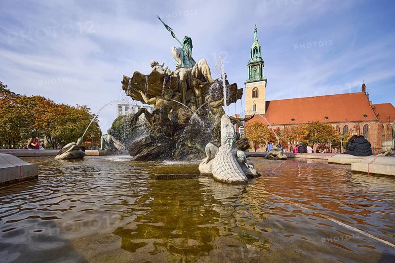 Neptune Fountain and St Mary's Church in Berlin, capital city, independent city, federal state of Berlin, Germany, Europe