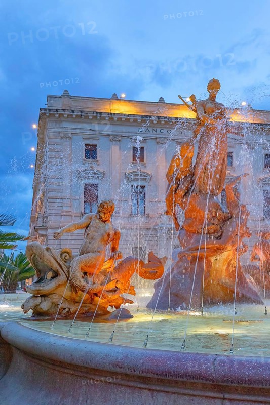 Diana fountain, Ortygia, Syracuse, Sicily, Italy, Europe