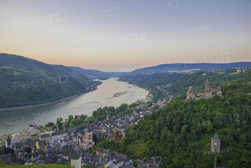 Stahleck Castle Youth Hostel, Stahleck Youth Castle, Bacharach am Rhein, UNESCO World Heritage Cultural Landscape Upper Middle Rhine Valley, World Heritage Site, Rhineland-Palatinate, Germany, Europe