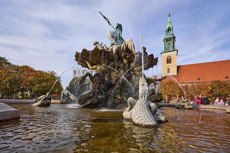 Neptune Fountain and St Mary's Church in Berlin, capital city, independent city, federal state of Berlin, Germany, Europe