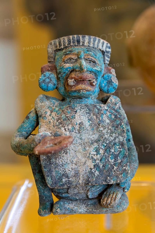 'Idolos' exhibition anthropomorphic figure, Palacio Canton palace anthropology museum, Merida, Yucatan State, Mexico, Central America