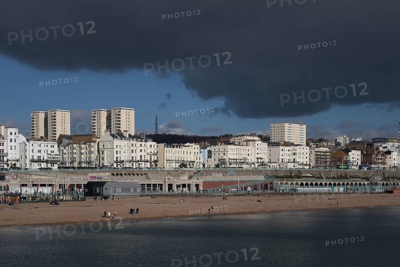 BRIGHTON, SUSSEX, UK, FEBRUARY 25. Storm approaching the beach in Brighton on February 25, 2023. Unidentified people