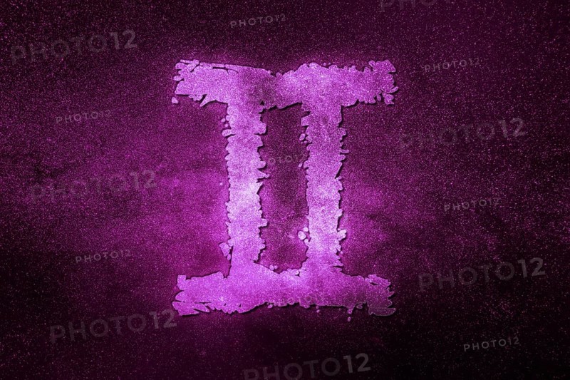 Gemini zodiac sign, night sky, Horoscope Astrology background, Gemini, magenta space background