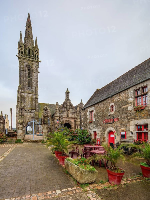 Enclosed parish Enclos paroissial church Eglise Notre-Dame de Bodilis from the 16th century, Bodilis, Leon, department Finistere Penn-ar-Bed, region Bretagne Breizh, France, Europe