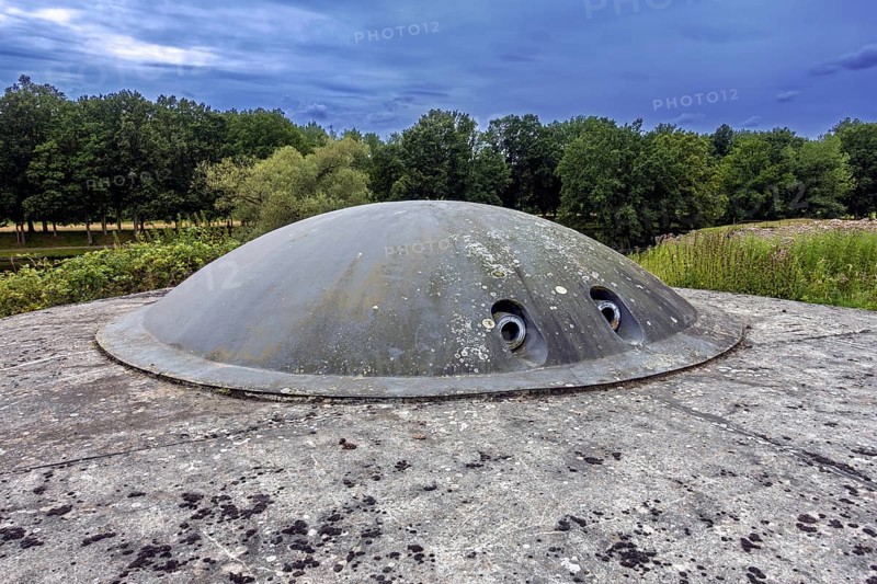Armoured gun cupola, turret at Fort van Liezele, fortress of the fortified area of Antwerp, Puurs-Sint-Amands, province of Antwerp, Belgium, Europe