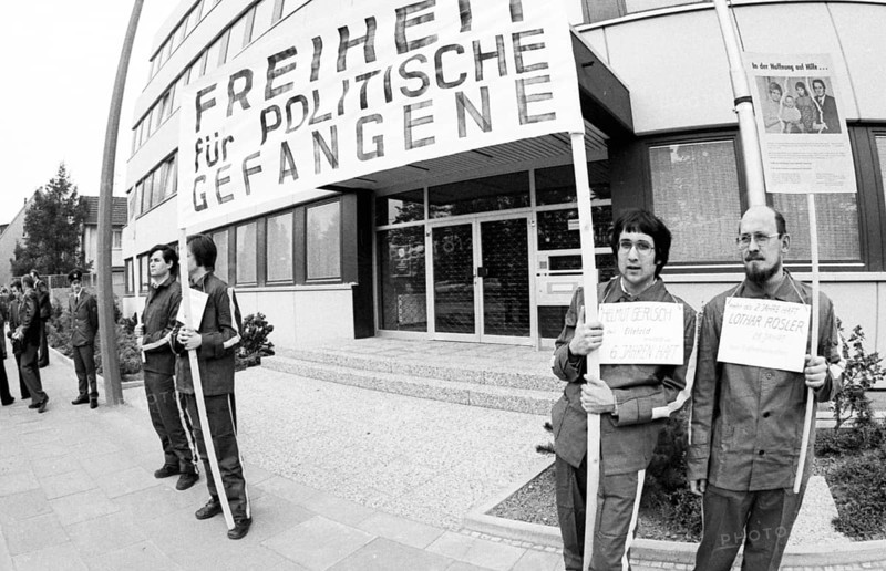 Protests by the Society for Human Rights and the Association of Victims of Stalinism for the Freedom of Political Prisoners in the GDR in front of the Permanent Representation in Bonn, Germany on 8 May 1975