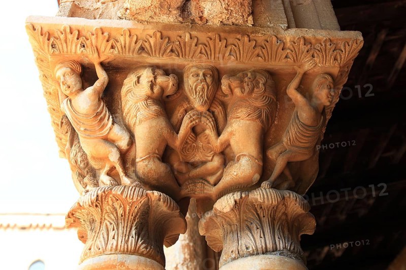 City of Monreale, detail in the cloister of the Cathedral of Santa Maria Nuova, Unesco World Heritage Site, Sicily, Italy, Europe