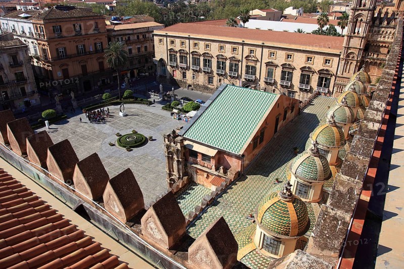 City of Palermo, view from the roof of the Cathedral Maria Santissima Assunta to the domes and the Museo Diocesano di Palermo the Archbishop's Palace, UNESCO World Heritage Site, Sicily, Italy, Europe