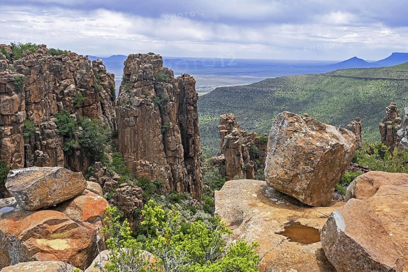 Dolerite columns at Valley of Desolation in the Camdeboo National Park in the Karoo near the town Graaff-Reinet, Eastern Cape, South Africa, Africa