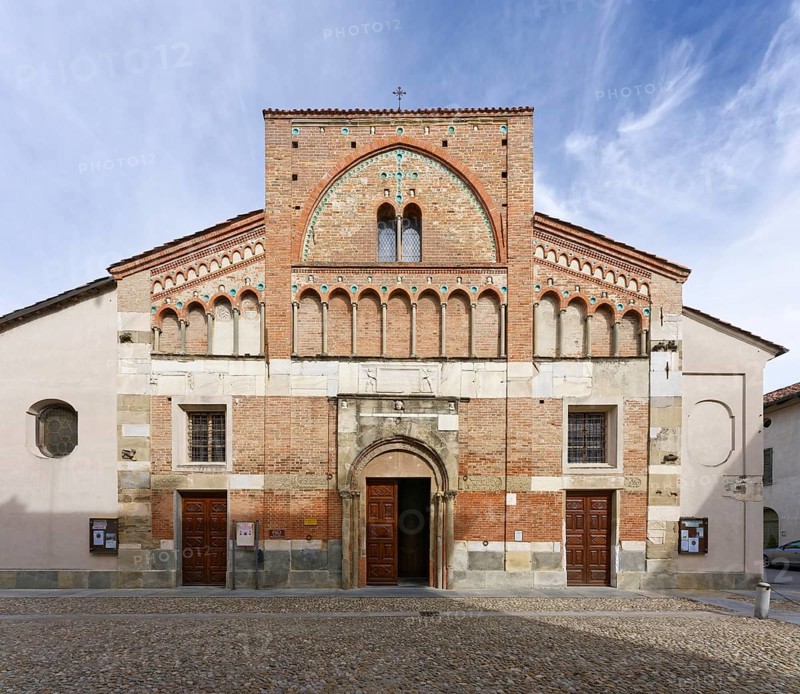 Façade with Roman spolia, Church of San Pietro, Cherasco, Province of Cuneo, Langhe, Piedmont, Italy, Europe