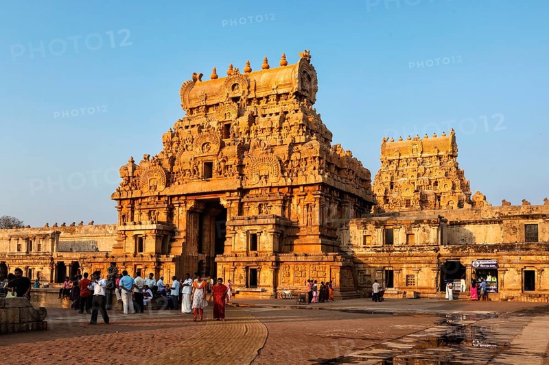 TANJORE, INDIA, MARCH 26, 2011: Famous Brihadishwarar Temple in Tanjore (Thanjavur), Tamil Nadu, India. UNESCO World Heritage Site and religious pilgrimage site Greatest of Great Living Chola Temples