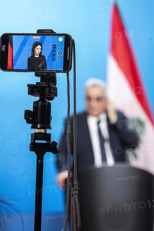 Annalena Baerbock (Buendnis 90 Die Gruenen), Bundesaussenministerin, trifft S.E. den geschv§ftsfvºhrende Minister fvºr Auswv§rtige Angelegenheiten und libanesische Staatsangehv?rige im Ausland der Libanesischen Republik, Herr Abdallah Bou