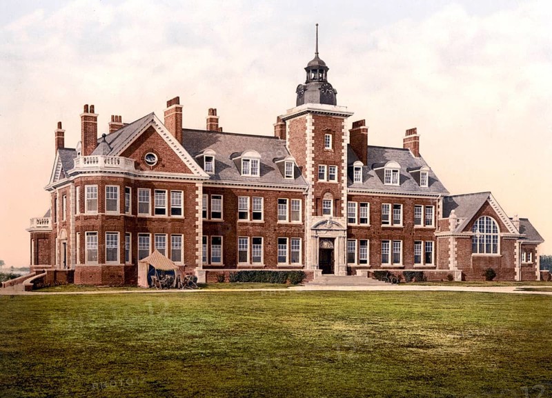 Rustington Convalescent Home, nursing home Rustington, Littlehampton, town in West Sussex in South East England, ca 1895, England, Historical, digitally restored reproduction from a 19th century original, Rustington nursing home, town in West Sussex in South East England, Historical, digitally restored reproduction from a 19th century original