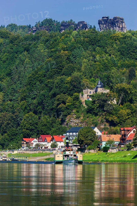 Elbe steamer Pillnitz in Rathen