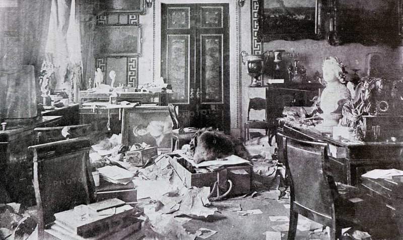 Office of Tsar Alexander II after the sack of the Winter Palace, November 8, 1917, Saint Petersburg, Russia, Europe