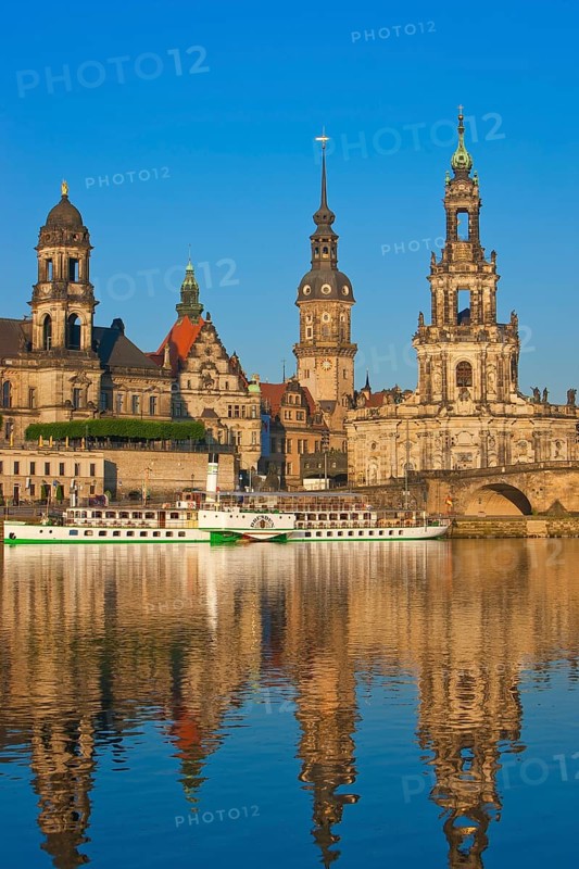 DEU Saxony Dresden Dresden Silhouette