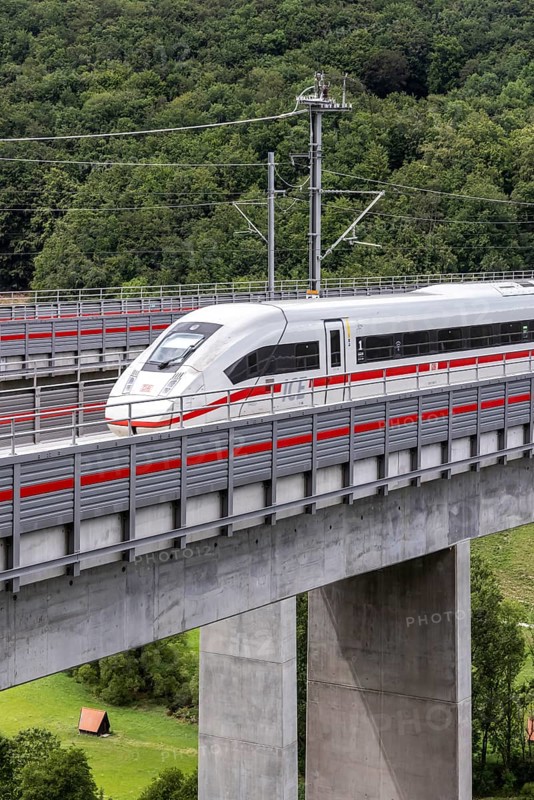 Deutsche Bahn ICE on the Filstal bridge, high-speed line Wendlingen (Stuttgart), Ulm. According to Deutsche Bahn, the bridge is the third highest railway bridge in Germany, Mühlhausen im Täle, Baden-Württemberg, Germany.