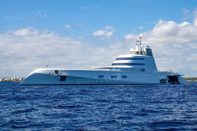 Yacht Motor yacht A built in 2008 at shipyard Blohm Voss GmbH, length 119 metres, Majorca, Spain, Europe