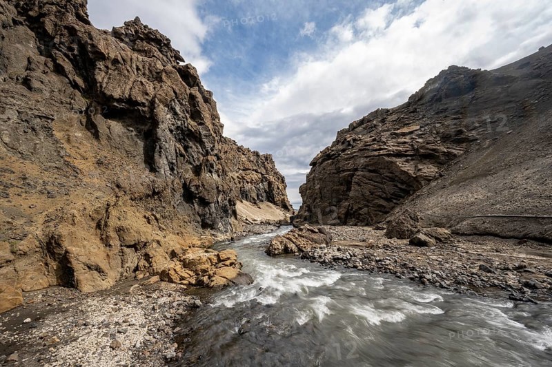 Drekagil, gorge in the crater rim of Askja volcano, Dyngjufjöll mountain massif, Icelandic highlands, Vatnajökull National Park, Iceland, Europe
