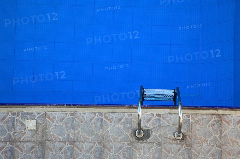 Swimming pool detail